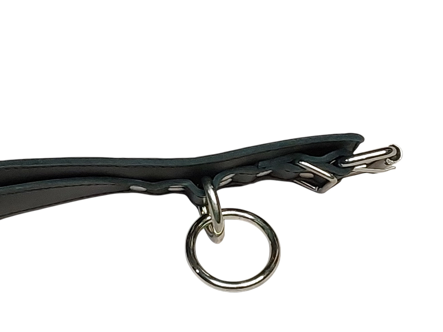 Handmade Leather Bondage/BDSM Plain Wrist Cuffs — Black (Daily Wear Design)
