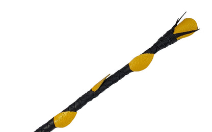 Luxury hand-made leather riding crop with black stem & yellow rose tip. 680 mm, fiberglass core, lightweight and powerful. (Unstitched)