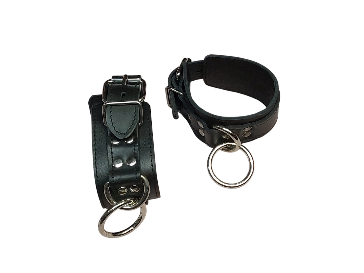 Handmade Leather Bondage/BDSM Plain  Wrist Cuffs — Black (Daily Wear Design)