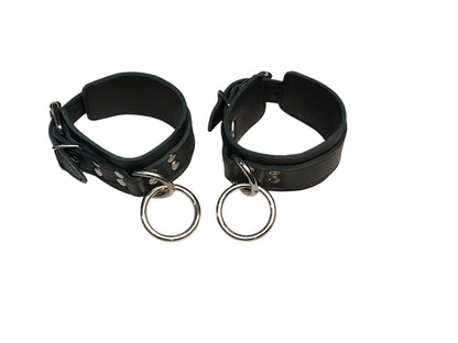 Handmade Leather Bondage/BDSM Plain  Wrist Cuffs — Black (Daily Wear Design)